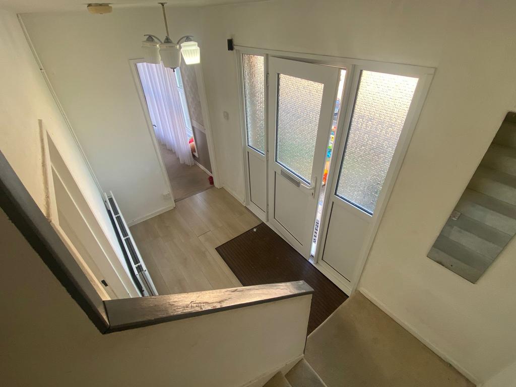 Hallway.jpeg