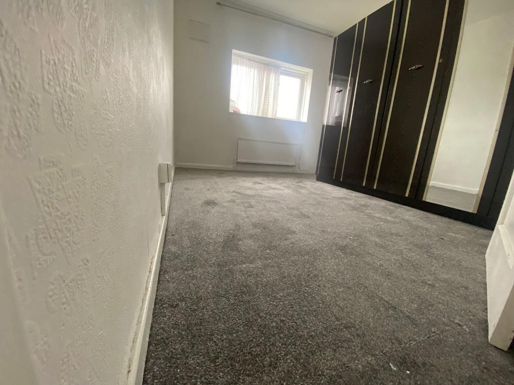 Room 3.jpeg