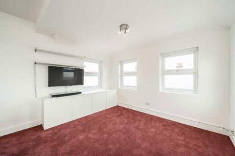 1 bedroom flat for sale, Cavendish Road, London SW12