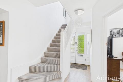 4 bedroom detached house for sale, Longstomps Avenue, Chelmsford