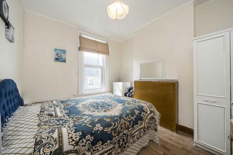 undefined, Petersfield Road, London W3