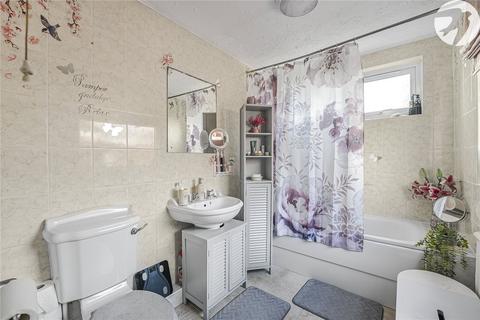 10 Blenheim Road, Dartford, DA1 3EB