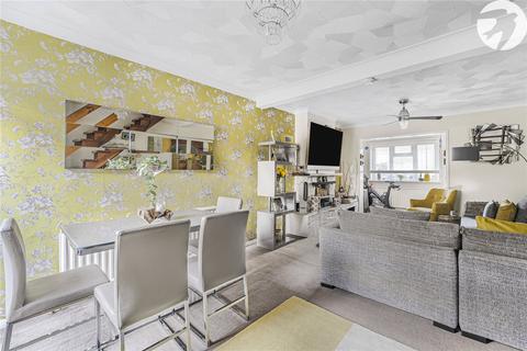 10 Blenheim Road, Dartford, DA1 3EB