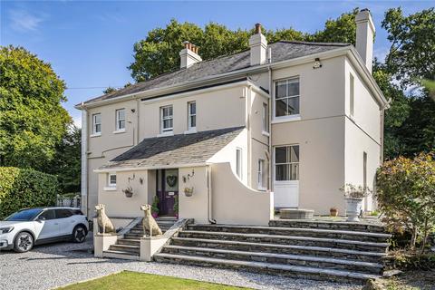 undefined, Yelverton, Devon