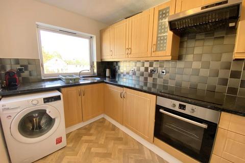 2 bedroom flat to rent, Postern Close, York, North Yorkshire