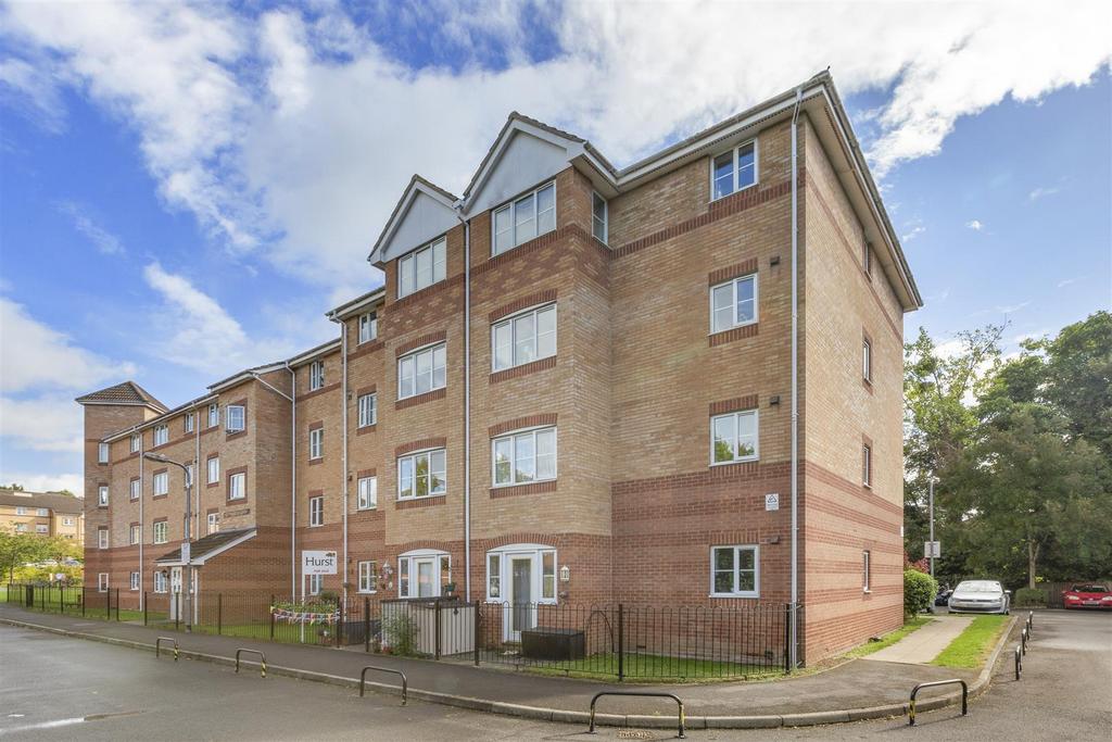 2 Priestley Court, Princes Gate, HP13 7 WZ-13.jpg