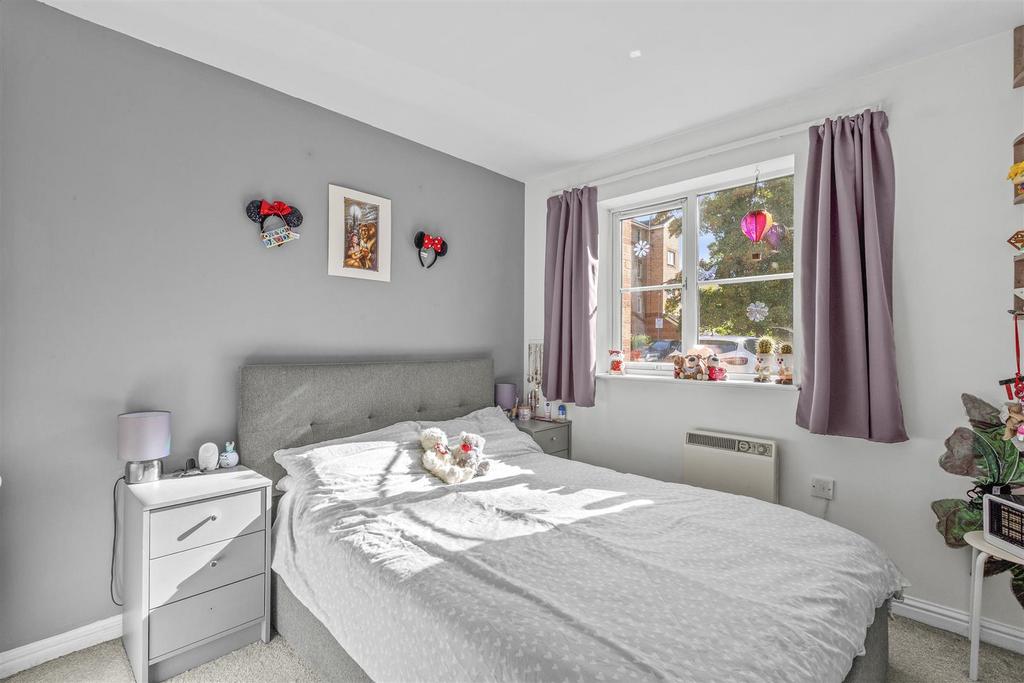 2 Priestley Court, Princes Gate, HP13 7 WZ-1.jpg