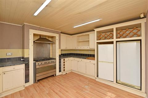 2 bedroom terraced house for sale, Aberdeen Drive, Leeds