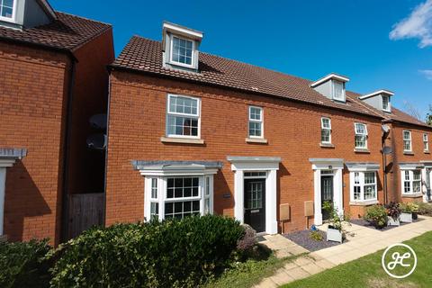 4 bedroom semi-detached house for sale, Teasel Path, Wilstock Village, Bridgwater