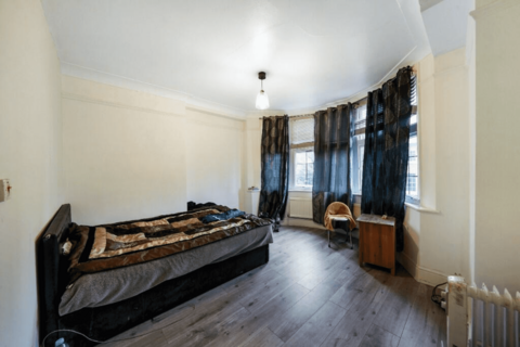 undefined, Belmont Hill, London, SE13