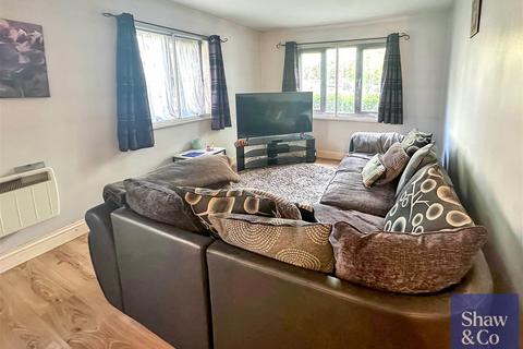 undefined, Marchside Close, Hounslow TW5