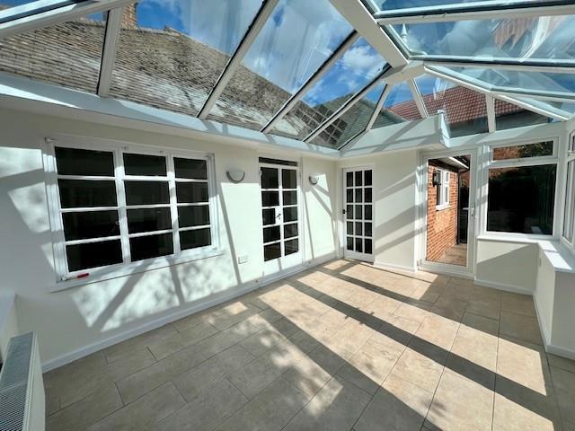 Conservatory x 7.jpg