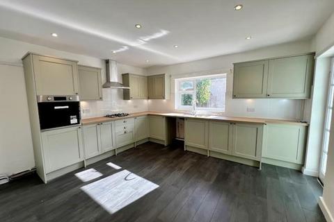 3 bedroom bungalow to rent, Ersham Road, Kent CT1