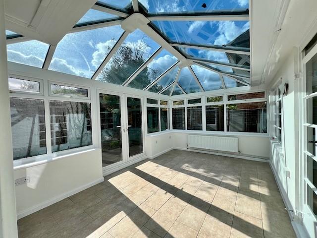 Conservatory x 5.jpg