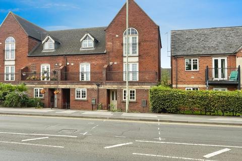 4 bedroom townhouse for sale, Evershed Way, Burton-on-Trent, DE14