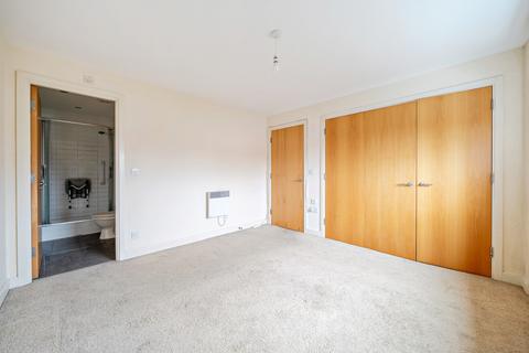 2 bedroom flat for sale, Rope Quays, Hampshire PO12