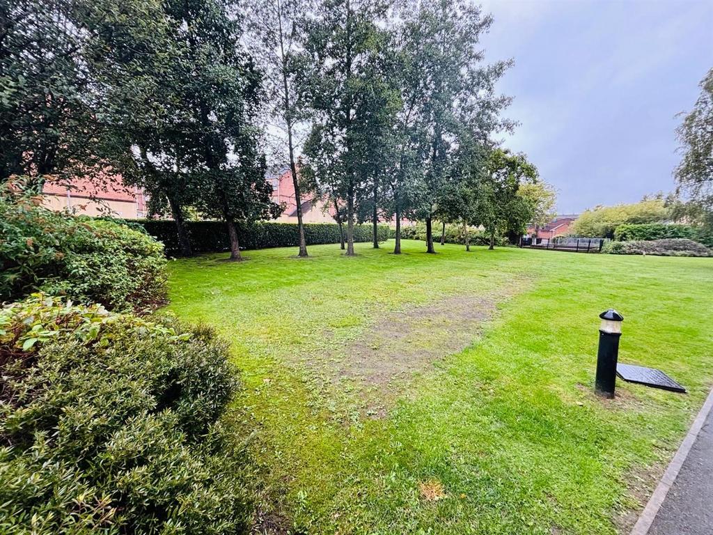 Communal Gardens: