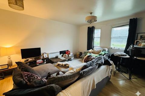 1 bedroom flat for sale, Whitehall Croft, Leeds