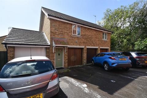 2 bedroom apartment for sale, Wesley Salmon Close, St. Leonards-On-Sea
