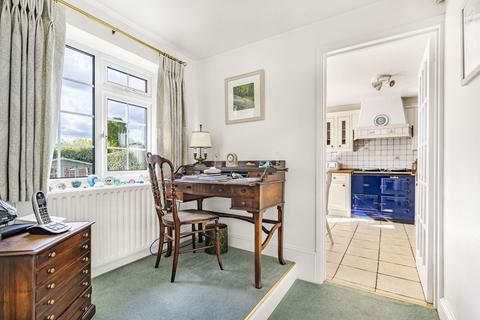 Gable Cottage Downs Lane, Leatherhead, KT22 8JJ