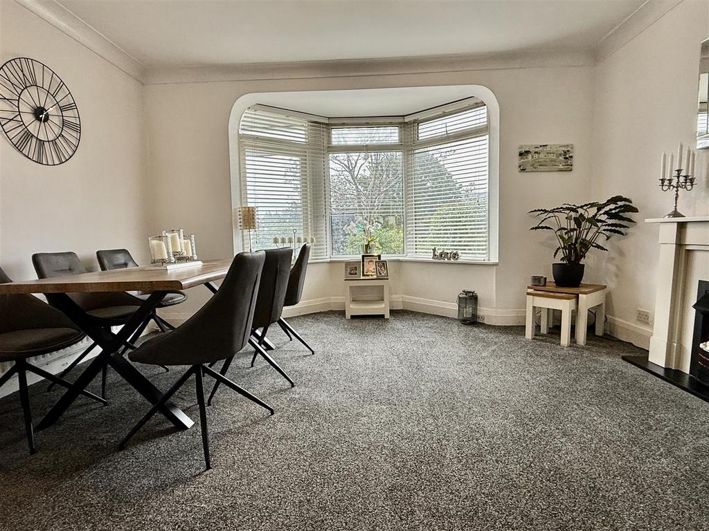 Front reception room