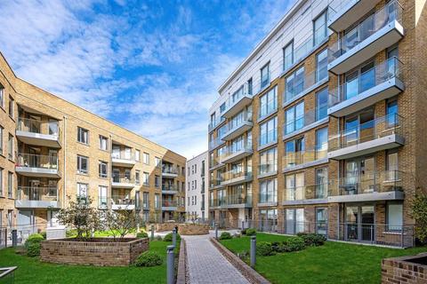 2 bedroom flat to rent, Keymer Place, London E14