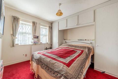 4 bedroom detached house for sale, Glendevon Close, Edgware, HA8