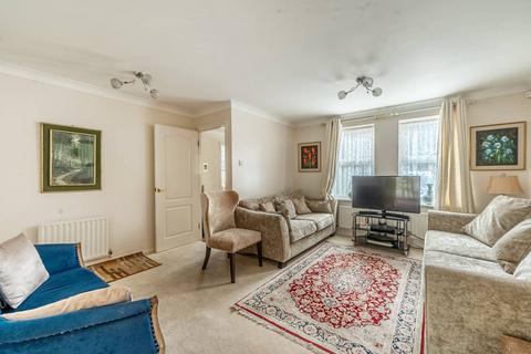 4 bedroom detached house for sale, Glendevon Close, Edgware, HA8