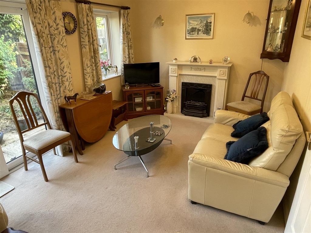 Sitting Room.JPG