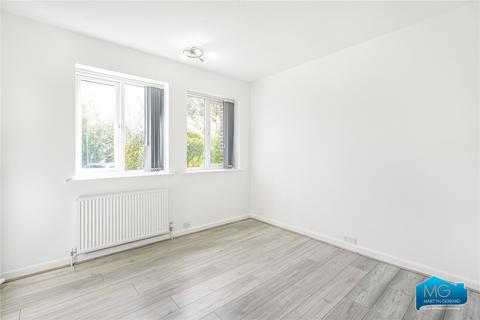3 bedroom apartment to rent, Granville Place, North Finchley, London, N12