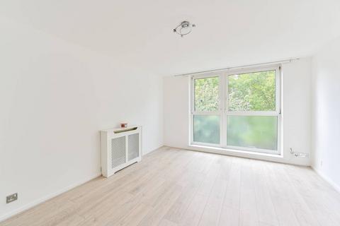 Garratt Lane, Earlsfield, London, SW17