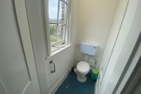 undefined, Bushey Grove Road Room 9  Bushey WD23 2JJ