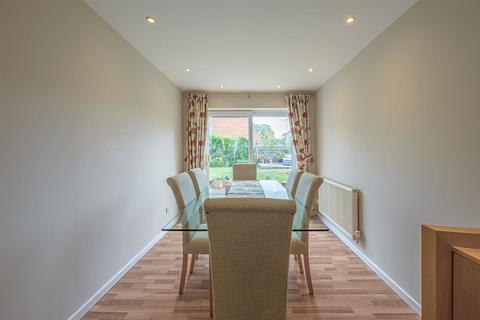 4 bedroom detached house for sale, Meadfoot Drive, Kingswinford, DY6 9DB