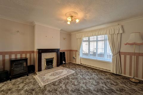 3 bedroom semi-detached house for sale, Lumley Avenue, South Shields, NE34