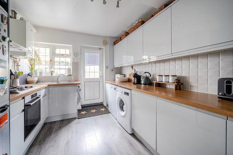 51a High Street, West Wickham, BR4 0LR