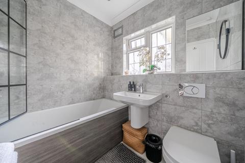 51a High Street, West Wickham, BR4 0LR