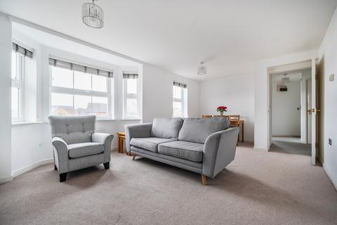 2 bedroom flat for sale, Archer Court, Kemsley, Sittingbourne, Kent, ME10 2GJ