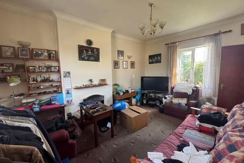 undefined, Pymmes Road, Bowes Park N13 Area