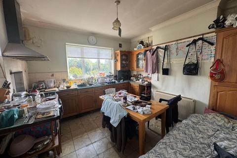 undefined, Pymmes Road, Bowes Park N13 Area