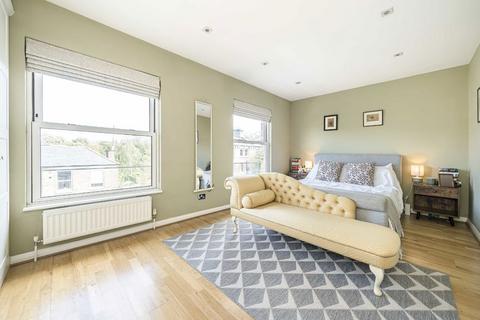 2 bedroom maisonette for sale, Lilford Road, London SE5