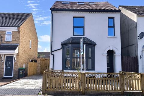 undefined, FOR SALE 3 BEDROOM DETACHED HOUSE, KEMPSTON, BEDS,