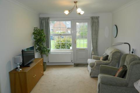 2 bedroom bungalow for sale, Staceys Court, High Street, Chalfont St Giles HP8