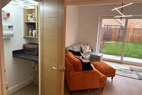 3 bedroom terraced house for sale, 16 Stone Crescent, Cheltenham GL51