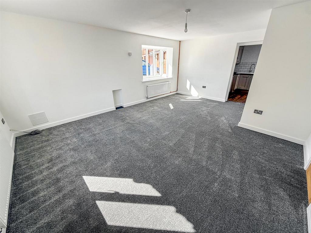 Lounge3 1.jpg