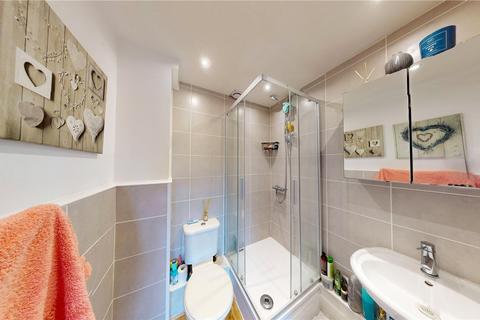 2 bedroom apartment for sale, Southend Road, Stanford-le-Hope, Essex, SS17