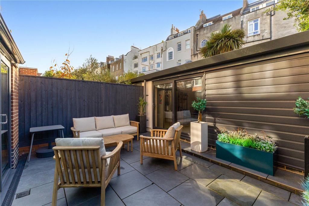 Garden Room