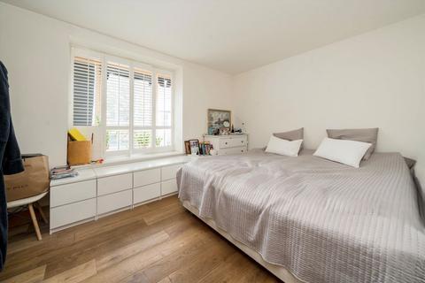 undefined, Upham Park Road, London W4