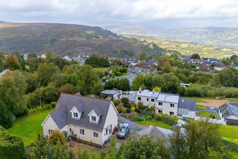 3 bedroom detached house for sale, Waenllapria, Llanelly Hill, Abergavenny, NP7