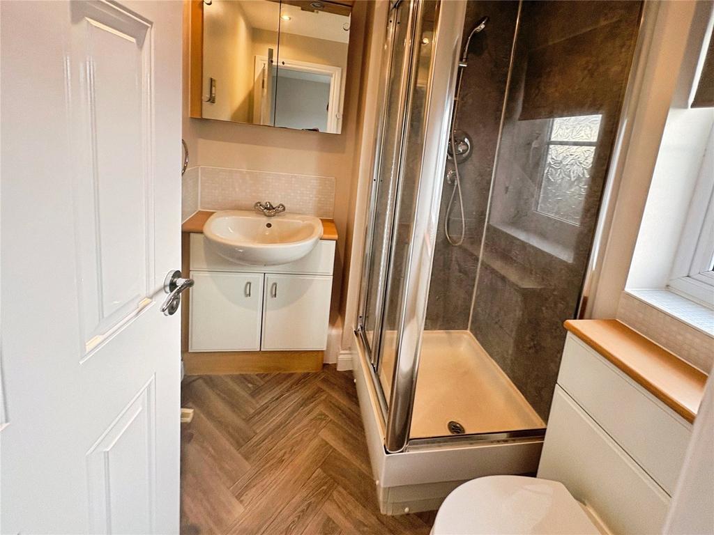 Ensuite Shower Room