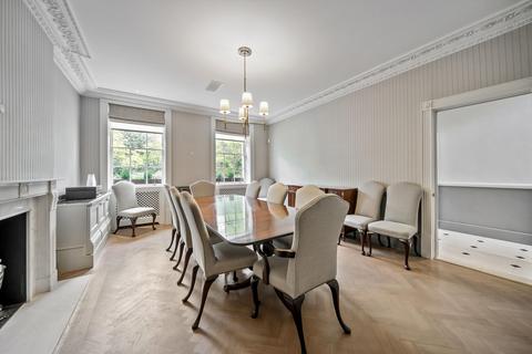 undefined, Earls Terrace, Kensington, London, W8